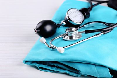 Cooper Companies Stock: Is COO Underperforming the Healthcare Sector?